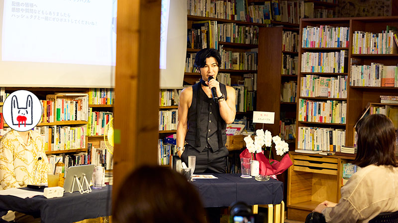 『凪のお暇』コナリミサト×武田真治が6年ぶりに「スナックバブル」で対談!速報イベントレポート