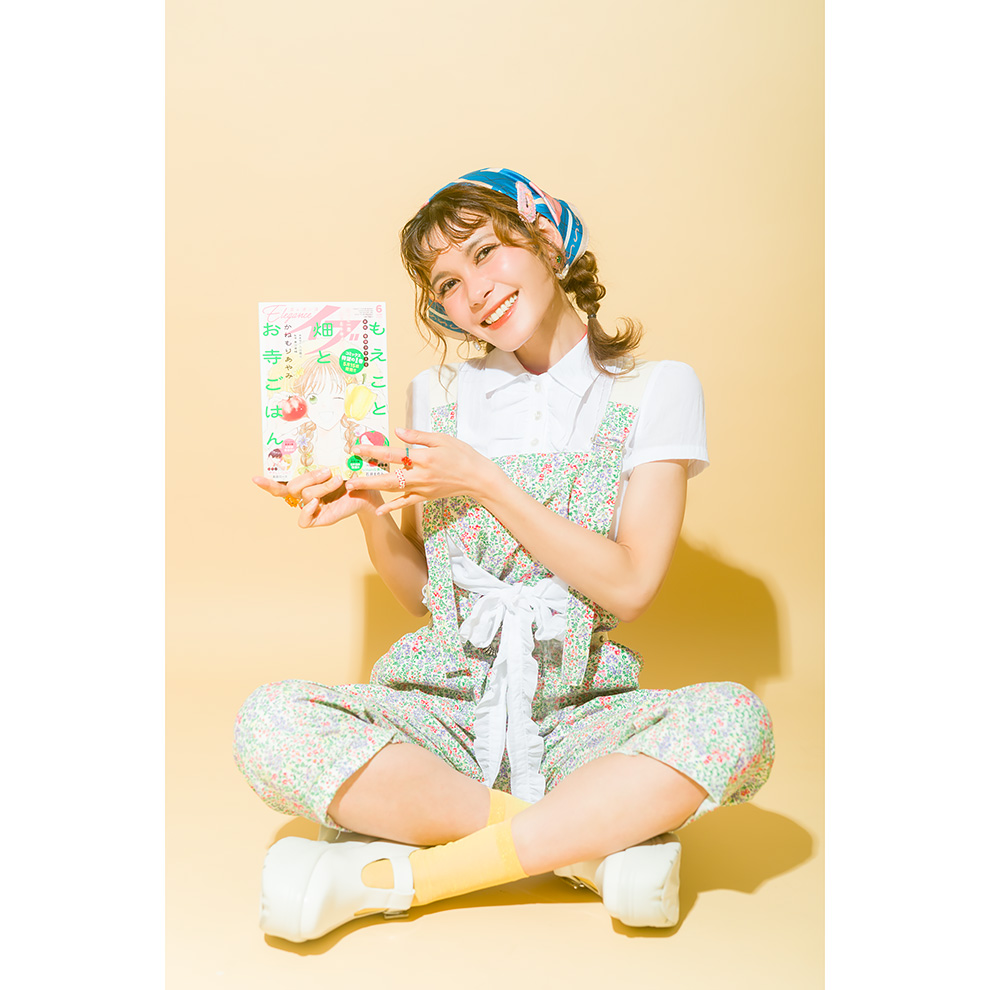 「ファイルーズあい×かねもりあやみ対談！制作秘話と、畑と筋肉トーク！？【『もえこと畑とお寺ごはん』1巻発売記念】」